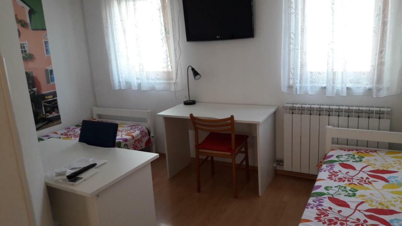 Studio Bubi Koper Ngoại thất bức ảnh