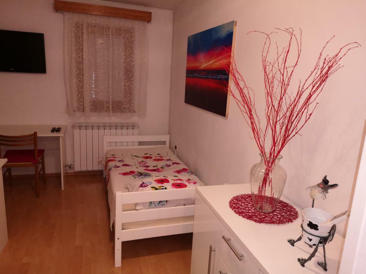 Studio Bubi Koper Ngoại thất bức ảnh